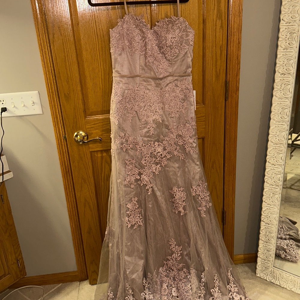 Beautiful Lavender Lace Dress